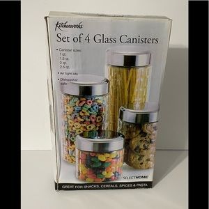 Kitchenworks Set of 4 Glass Containers